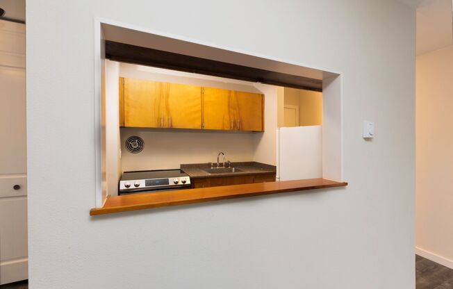 1 bed, 1 bath, 597 sqft, $1,895, Unit 404