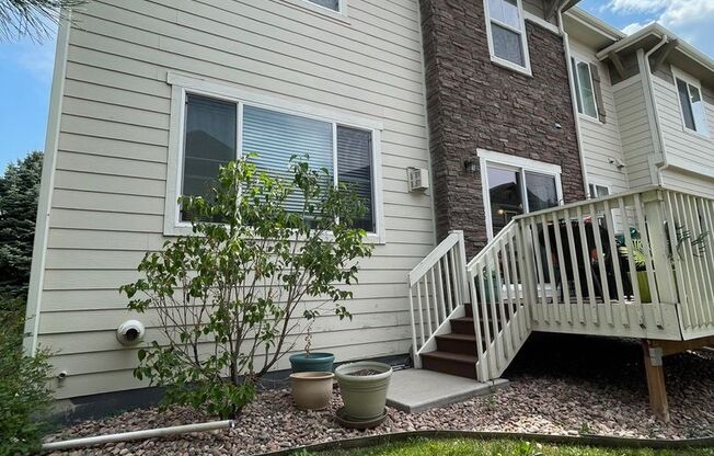 Gorgeous 3 Bed / 2.5 Bath Townhome, 1 Car Garage, Pets Neg