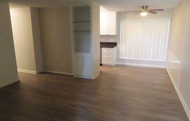 30TH ST (4726)