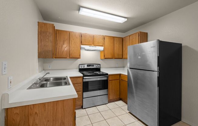 1 bed, 1 bath, 500 sqft, $825, Unit Unit 6