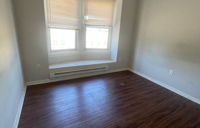 Chelten Avenue 700 E