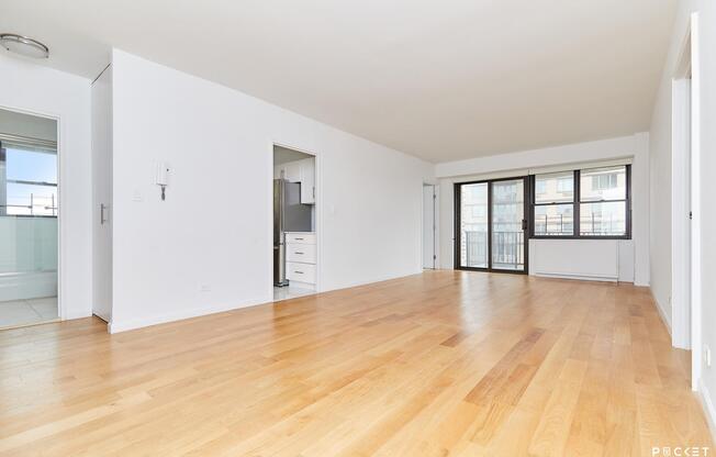 3 beds, 2 baths, 1,200 sqft, $8,295, Unit 25-C