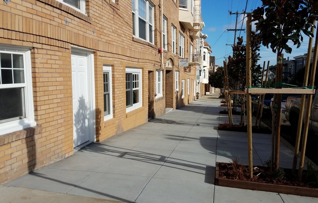 2190 Grove