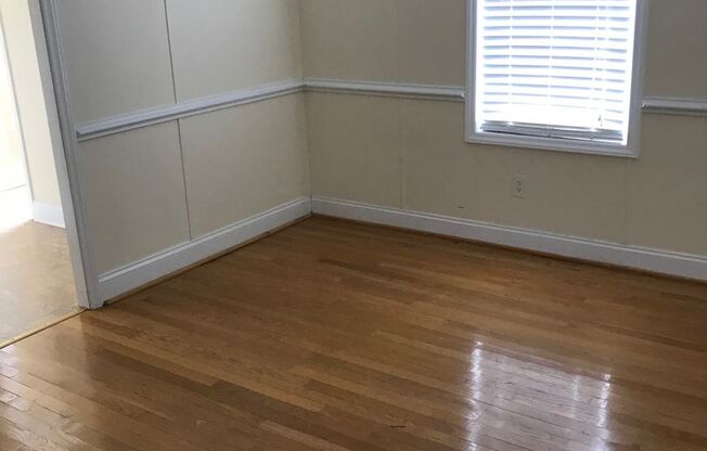 2 bed 2 bath mobile home in country setting.