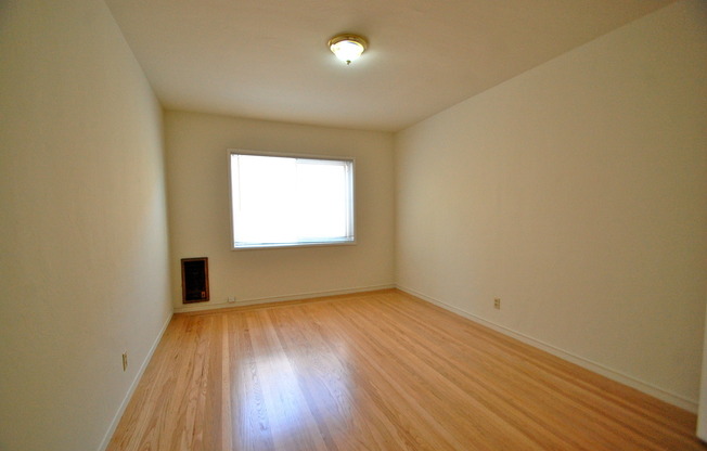 1 bed, 1 bath, 570 sqft, $2,295, Unit 203