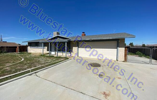 Just Listed!! Single Story Home In Apple Valley