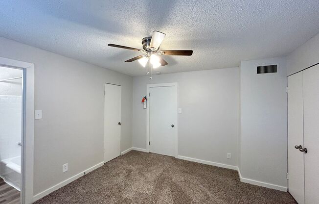 1 bed, 1 bath, $825, Unit SC517