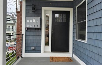 6 HARDING AVE