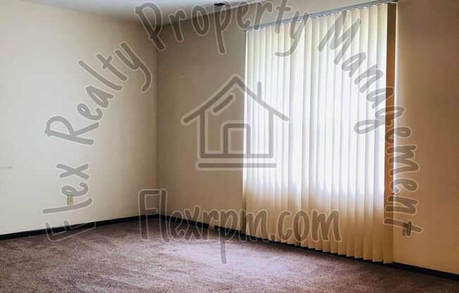 3353 W LASKEY RD