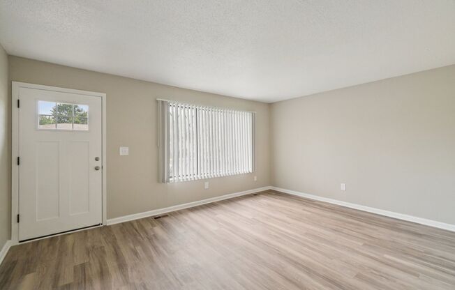 2 beds, 1.5 baths, 950 sqft, $1,590, Unit F106