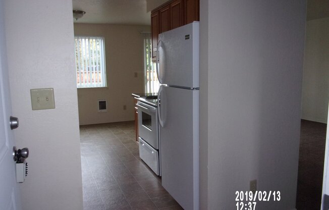 1 bed, 1 bath, 650 sqft, $1,100, Unit 64