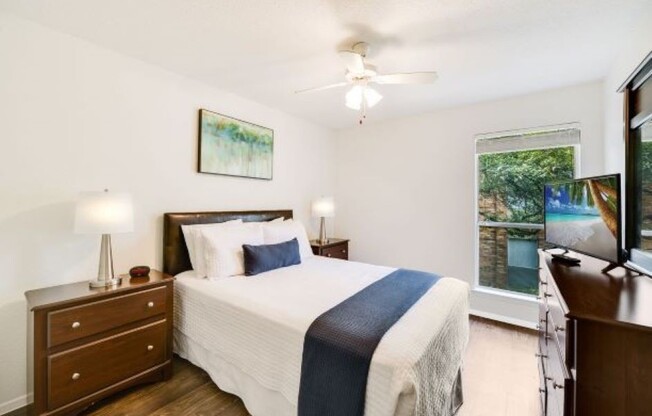 2 beds, 1 bath, 825 sqft, $1,295, Unit 208