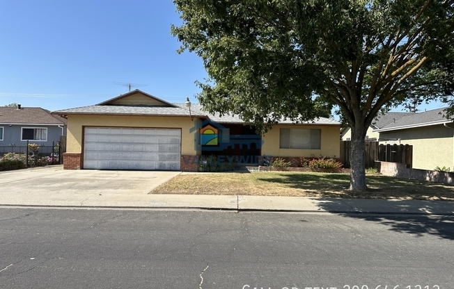 2023 MORAN AVE