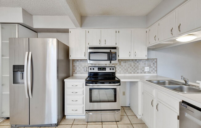 1714 TIMBER RDG DR
