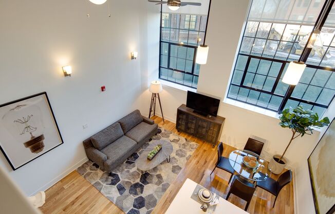 1 bed, 1 bath, 780 sqft, $2,631, Unit 2B