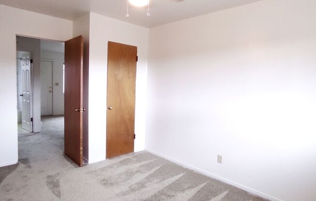 Queens Court Apartments