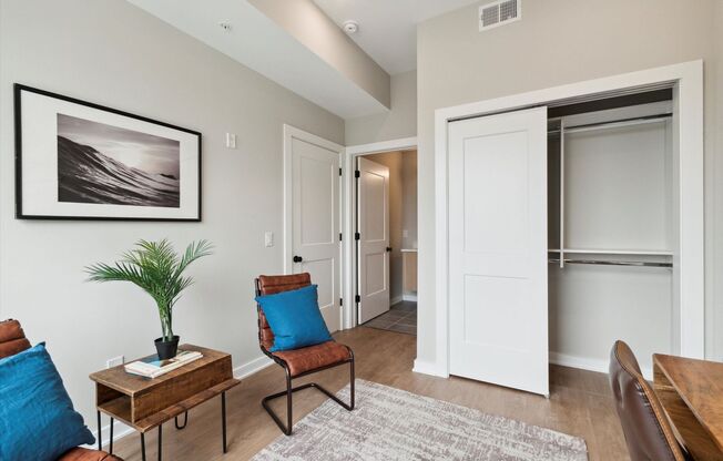 2 beds, 2 baths, 895 sqft, $1,790, Unit Unit 304
