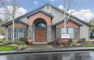 Tranquil Top-Floor Condo in Issaquah's Tanglewood Community