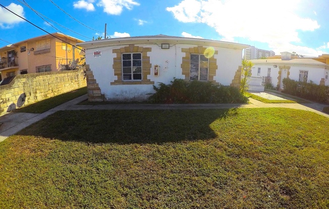 Studio in the Heart of Little Havana