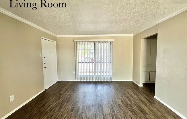 1 bed, 1 bath, 600 sqft, $1,150, Unit 1-221
