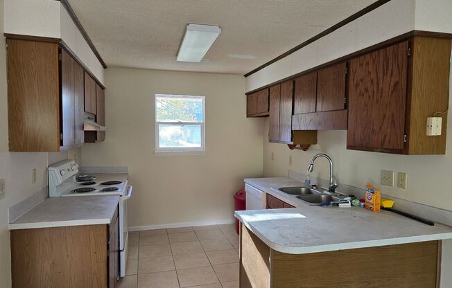 3 beds, 2 baths, $1,800