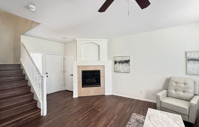 Beautiful home with POOL and spa located near Summerlin