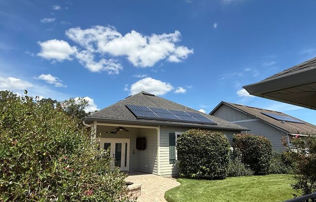 Beautiful Home in Oakmont Community