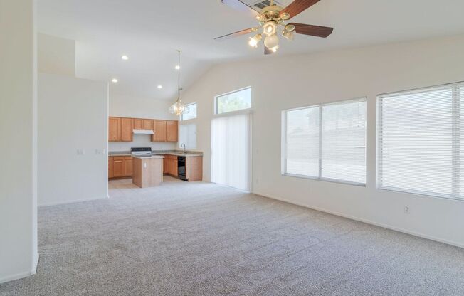3 bedroom in Gilbert!! May Move in!