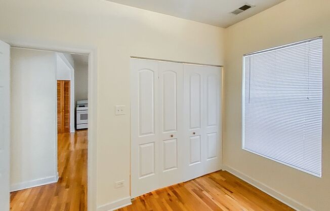 2 beds, 1 bath, 725 sqft, $2,895, Unit 857-3N