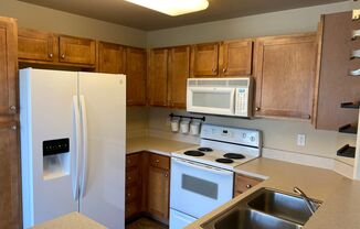 2 beds, 2 baths, $1,495, Unit # 204