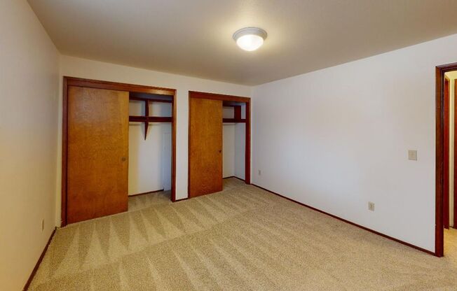 2 beds, 1 bath, 770 sqft, $1,995, Unit 01