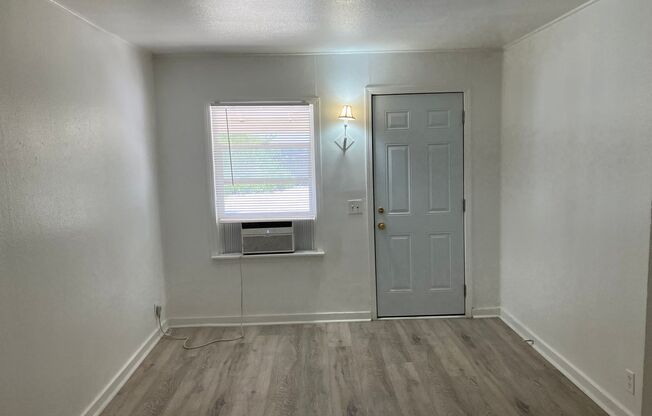 1 bed, 1 bath, $1,145, Unit 2