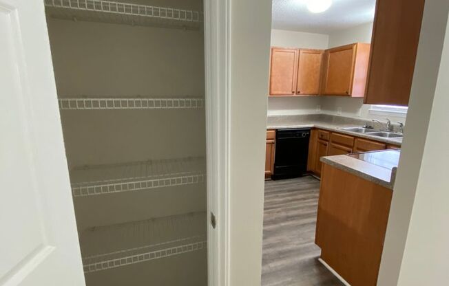 2 beds, 2 baths, 1,131 sqft, $1,425, Unit 2780-1