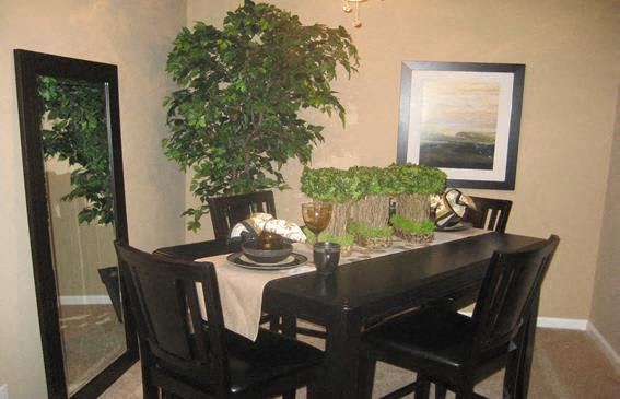Model Dining Room at Shadowridge Woodbend Apartments in Vista, CA