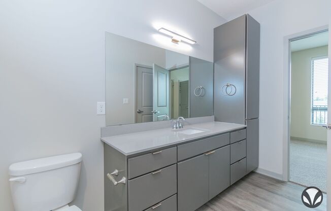 2 beds, 2 baths, 1,190 sqft, $1,765, Unit YH-3031