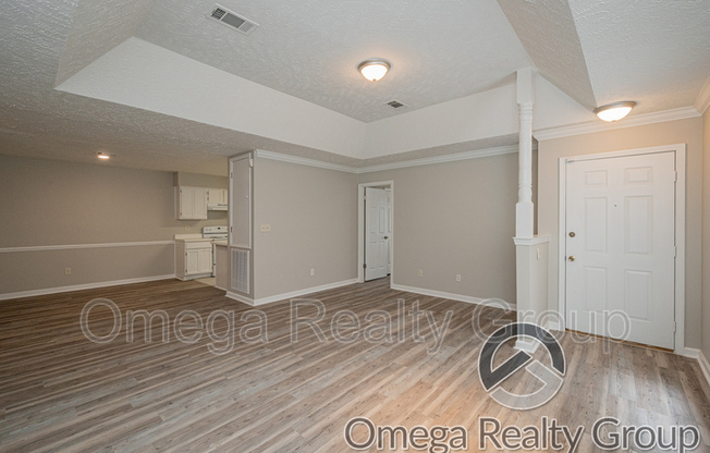 8508 ENGLISH OAK LOOP