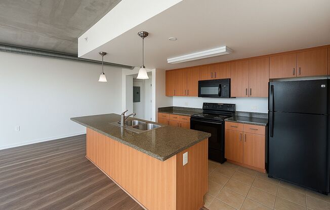 1 bed, 2 baths, $2,595, Unit # 507