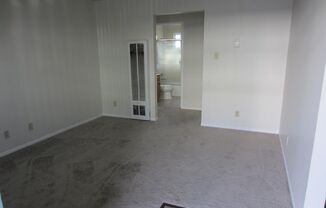 422 Redwood Ave.