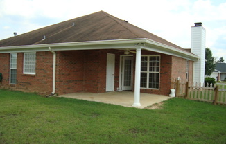 3 beds, 2 baths, $1,750