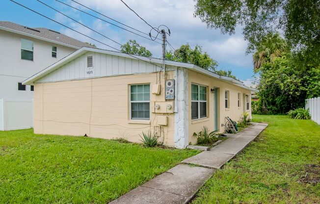 2/1 Close to Downtown Tampa and University of Tampa