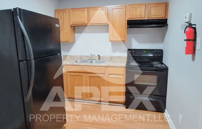 1 bed, 1 bath, 600 sqft, $950, Unit Unit #3