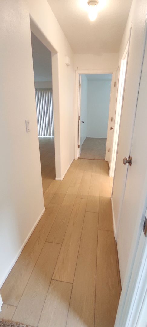 2 beds, 2 baths, 847 sqft, $1,595, Unit 1