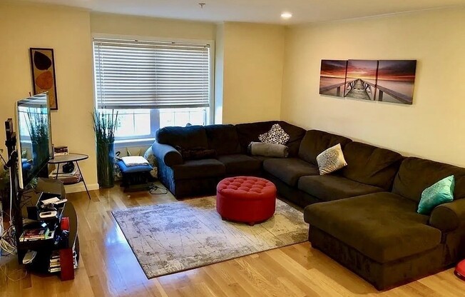 20 4 ST