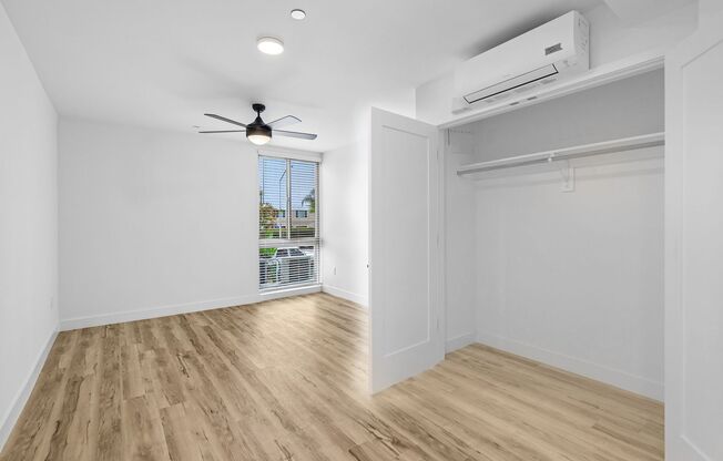 Studio, 1 bath, 421 sqft, $2,275, Unit 2330-105