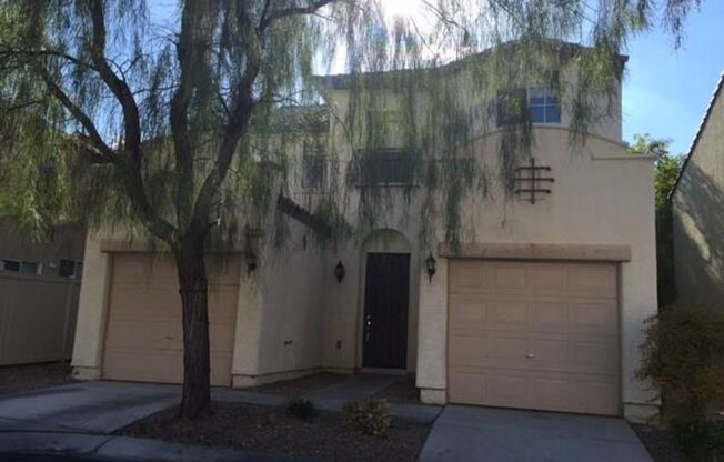 WONDERFUL 3 BEDROOM HOME AT END OF CUL-DE-SAC, FEATURES 2 SPLIT CAR GARAGE