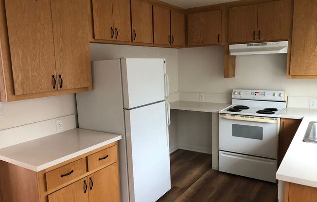 2 beds, 1 bath, 900 sqft, $1,700, Unit 3021