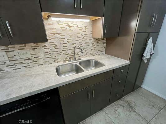 2 beds, 2 baths, 1,124 sqft, $2,850