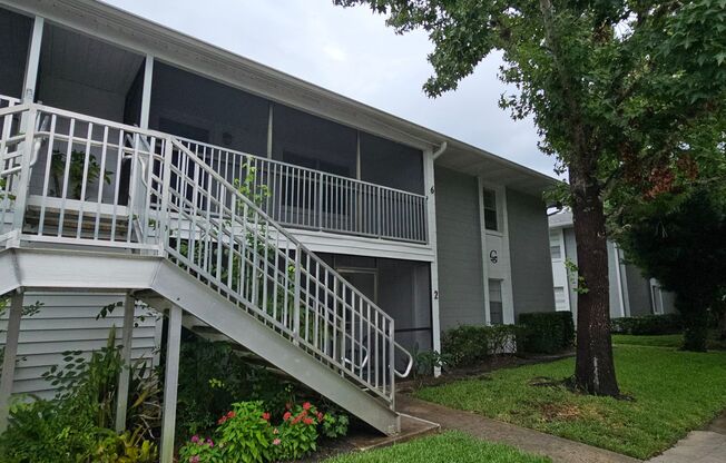 2 Bedroom 2 Bath in Sandlewood Villas! AVAILABLE NOW!