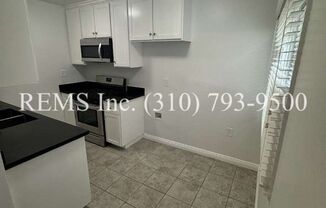 2 beds, 1 bath, 650 sqft, $2,895, Unit 05