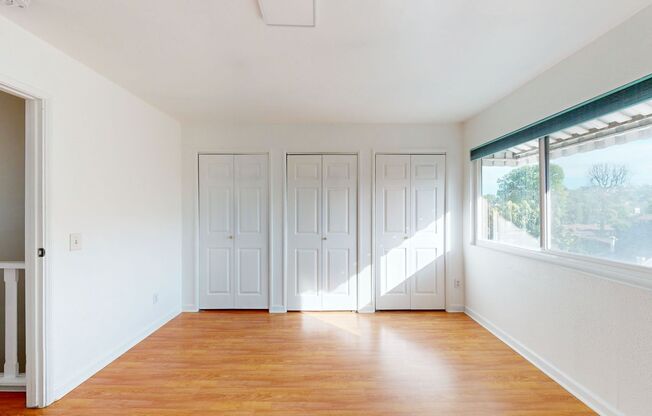 Large 3 bed, 2.5 Bath Townhouse for Rent in Eagle Rock - Prime Location